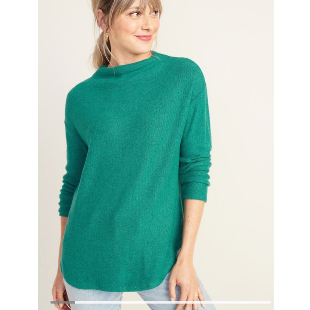 Old Navy Textured Plush Knit Funnel Neck Sweater